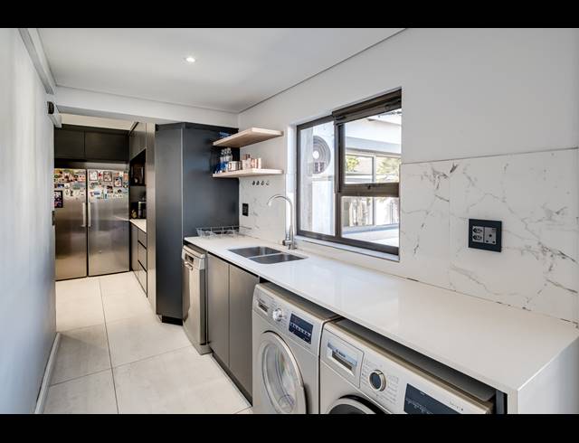 5 BEDROOM FREESTANDING FOR SALE IN VALMARY PARK